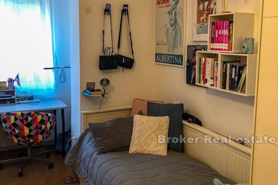 Split, Manus - Komfortabel og moderne leilighet