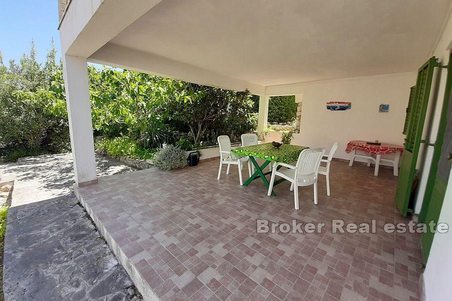 Ostrov Šolta - krásny, samostatne stojaci dom s výhľadom na more