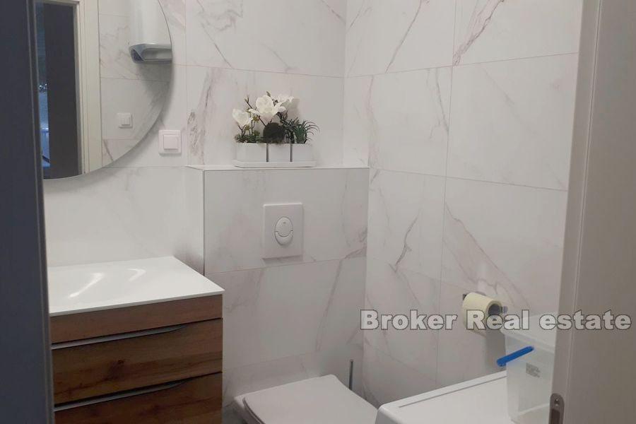 Split, Znjan, nowoczesny apartament z jedną sypialnią i widokiem na morze