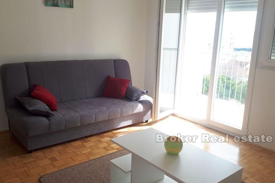 Split, Lokve, komfortowy apartament z jedną sypialnią i widokiem na morze