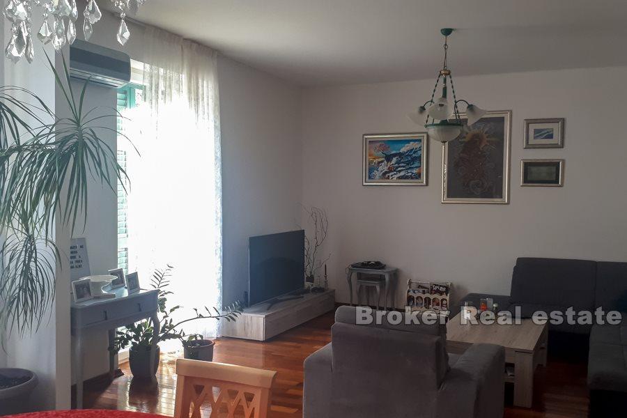 Split, Spinut, spacious apartment close to the city center