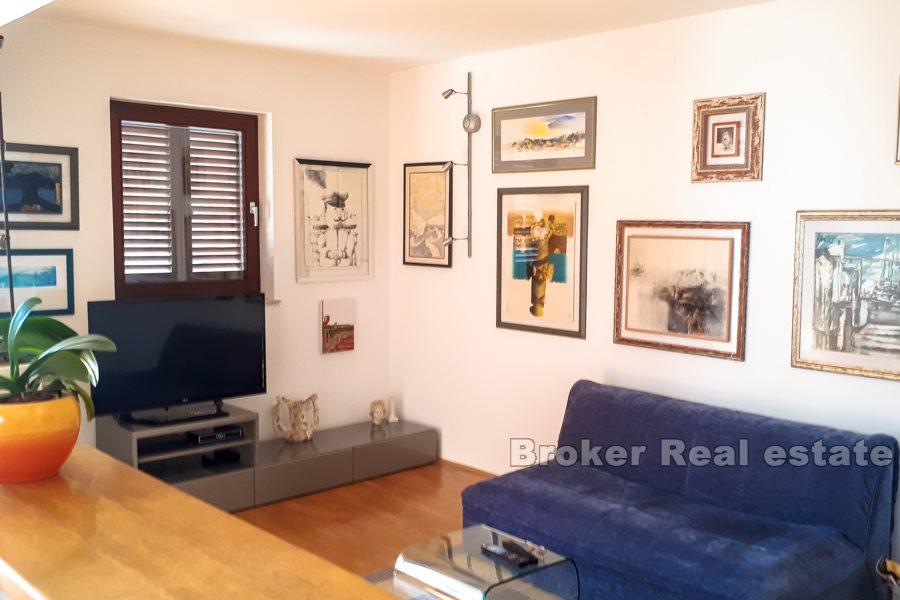 Split, Meje, stan s pogledom na more