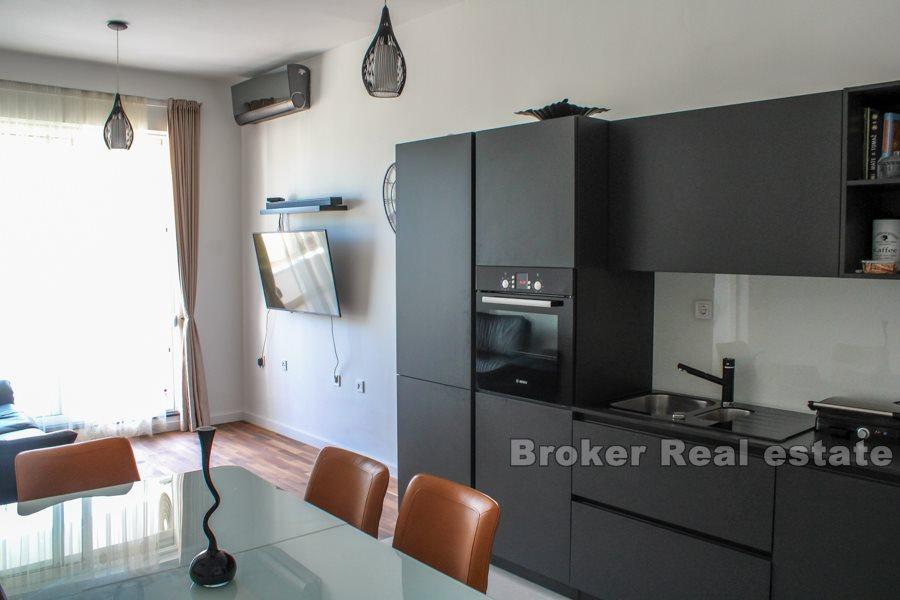 Split, Znjan, et roms luksusleilighet