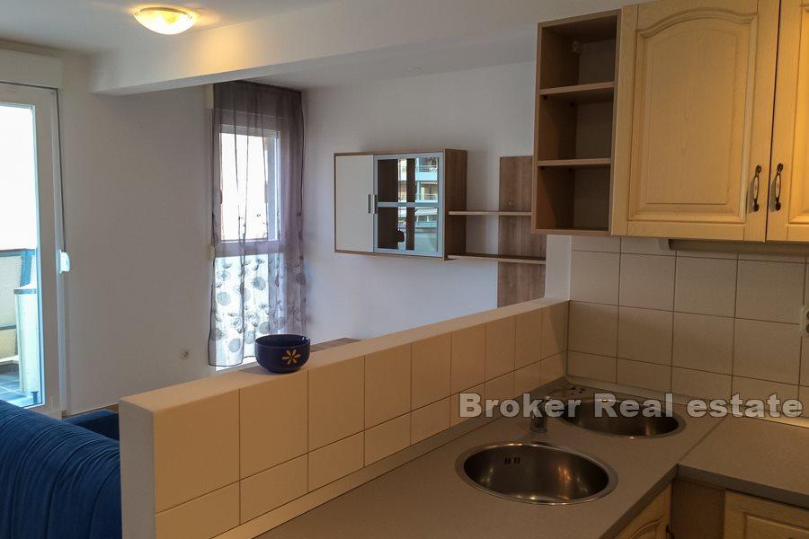 Split, Pazdigrad, sunčan jednosoban stan