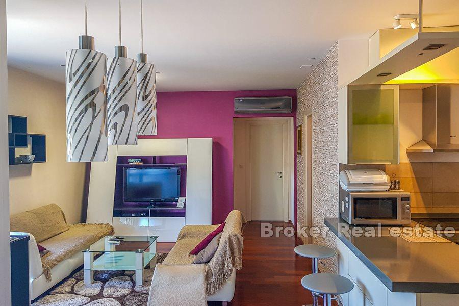 Split, Sukoisan, moderný trojizbový byt