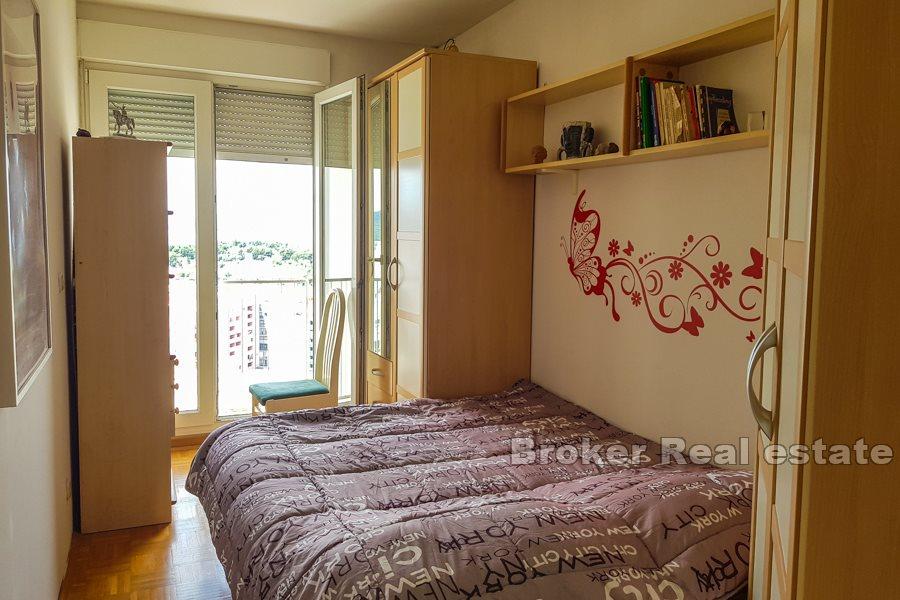 Split, Kman, three bedrooms apartment with city view