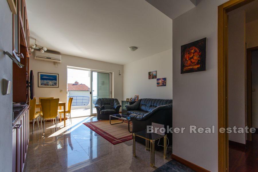 Split, Meje - Komfortowy apartament z tarasem i ogrodem