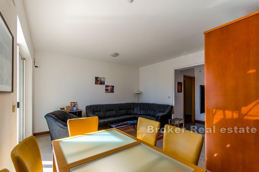 Split, Meje - Komfortowy apartament z tarasem i ogrodem