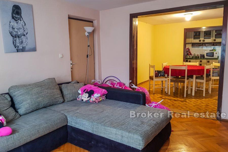 Wyspa Ciovo - bliźniak kamienny dom