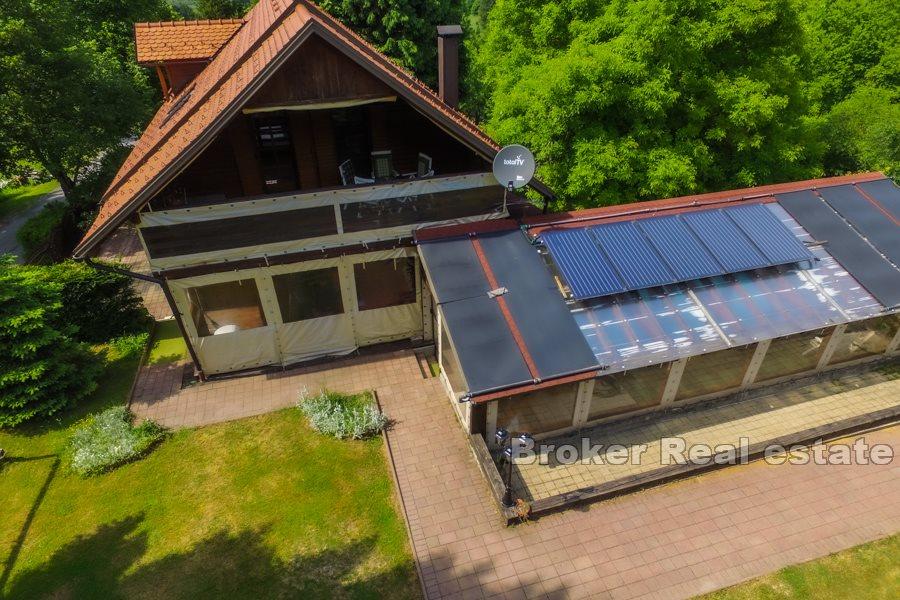 Plitvice - Krásna nehnuteľnosť na Plitvických jazerách