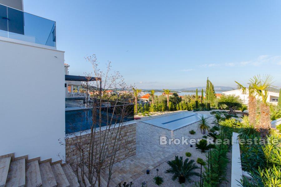 Wyspa Murter - Nowoczesna willa z pięknym widokiem na morze