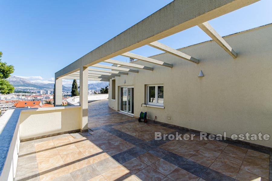 Split, Marjan - Penthouse s ničím nerušeným výhledem