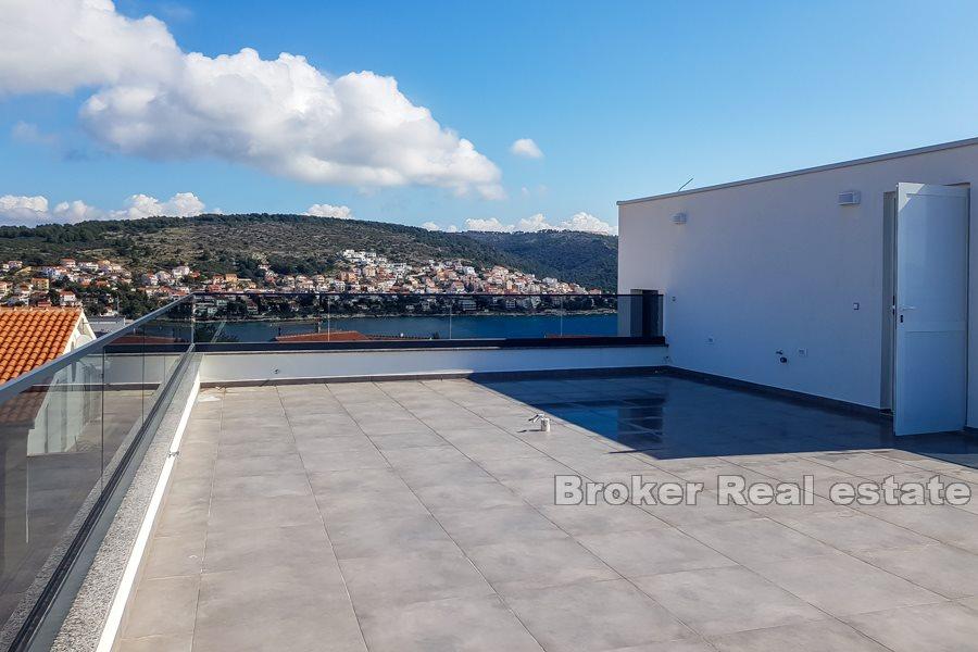 Øya Ciovo - Leilighet med åpen havutsikt fra terrassen