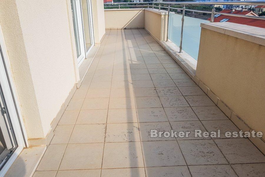 Split, Znjan - Duplex apartment with sea view