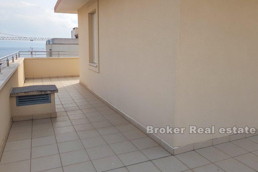 Split, Znjan - Duplex apartment with sea view