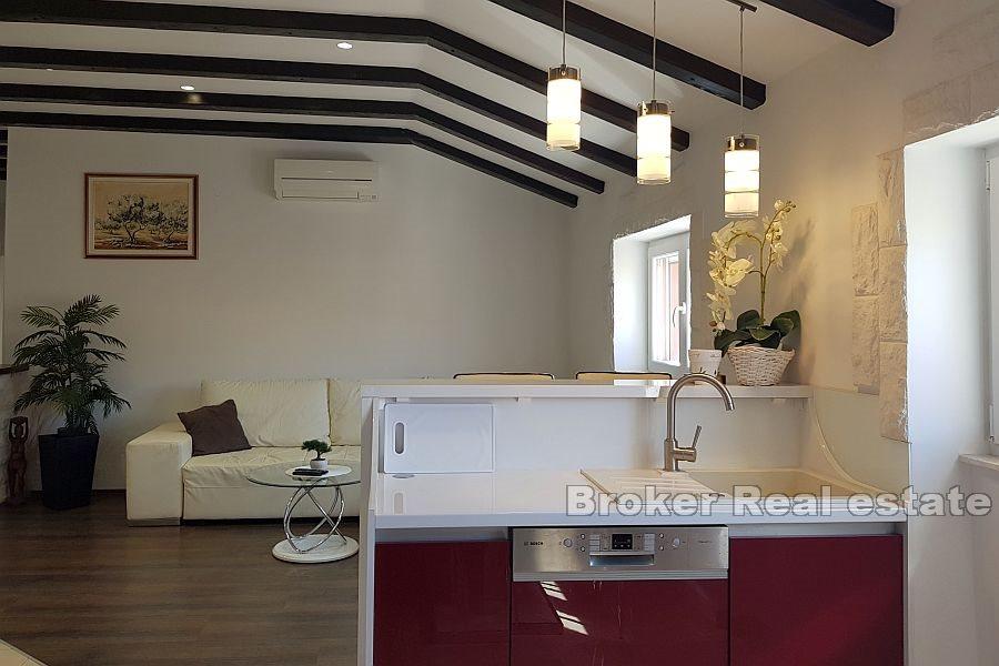 Centrum Splitu - Wygodne mieszkanie na poddaszu z widokiem na miasto