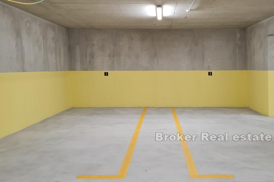 Split, Znjan - Apartament z ogrodem i widokiem na morze w nowym budynku