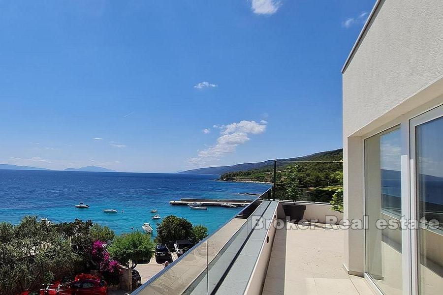 Wyspa Hvar - Nowo wybudowana nadmorska willa z przestrzenią biznesową