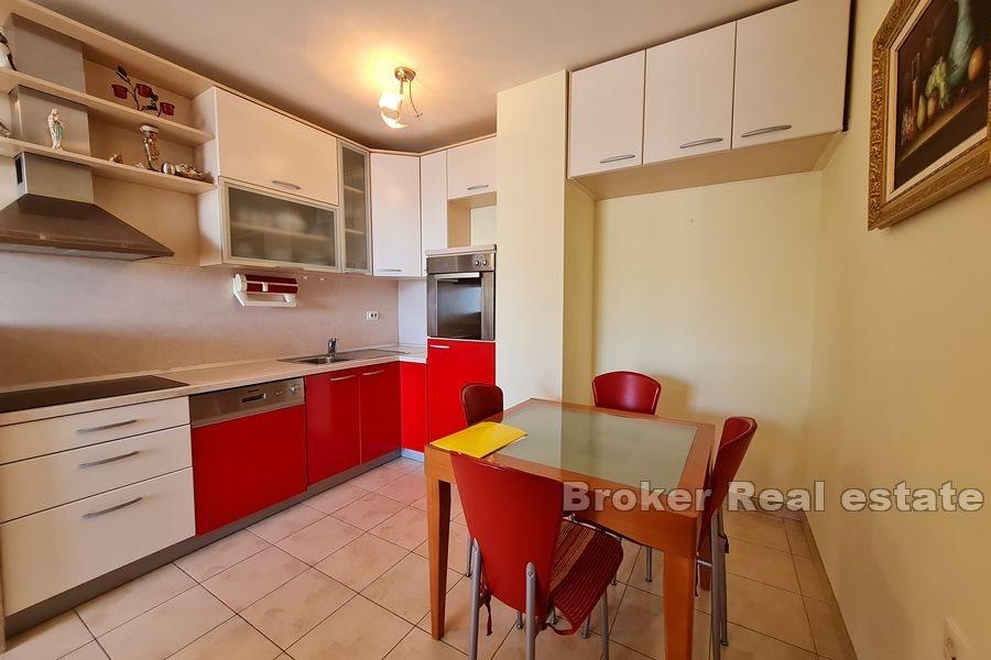 Split - Znjan, dwupokojowy apartament z widokiem na morze