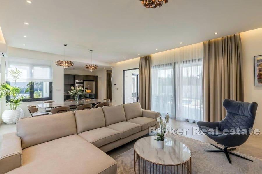 Kastela - Luxury newly built house with pool