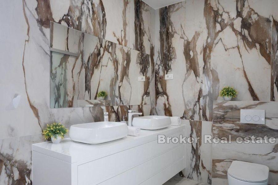 Рогозница - Роскошная вилла с прекрасным видом на море