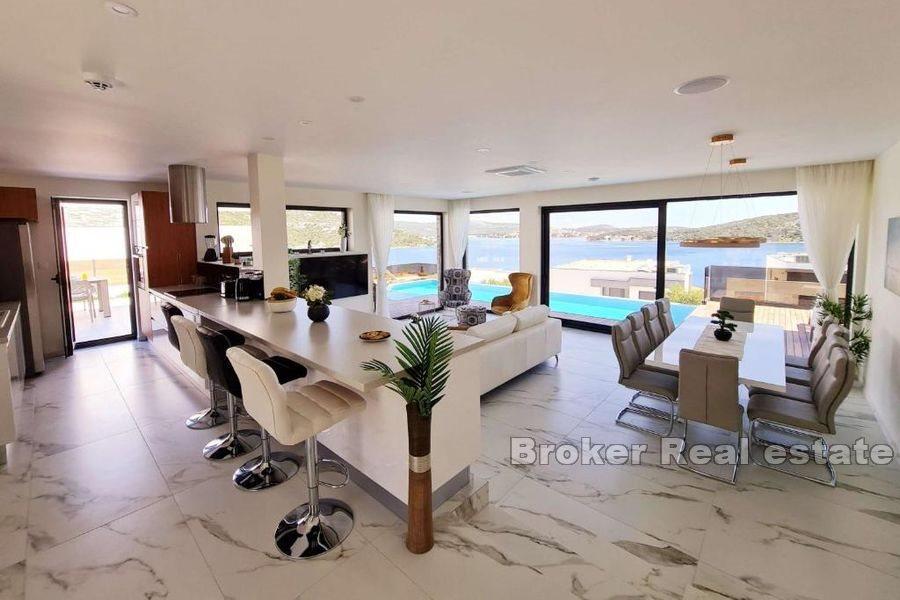 Rogoznica - Luxusná vila s nádherným výhľadom na more