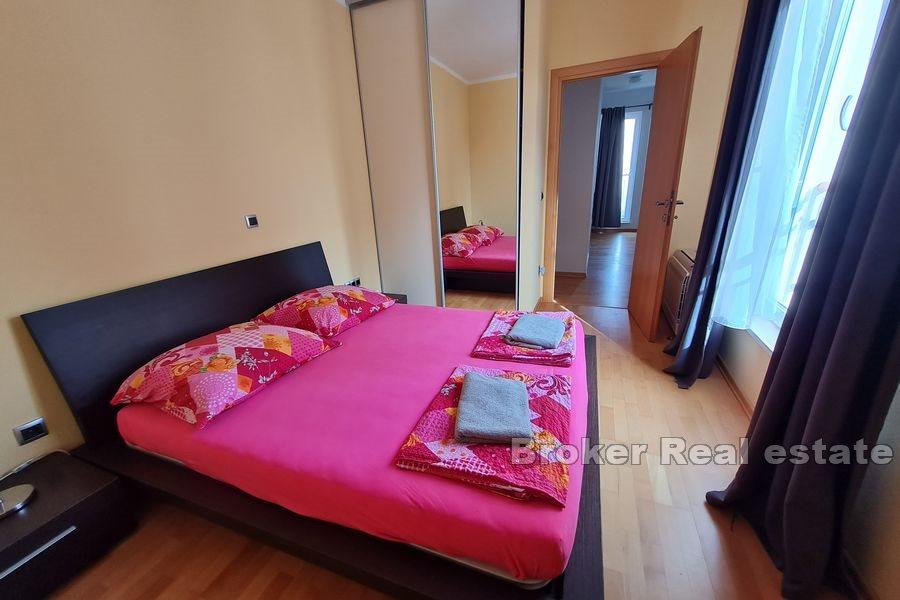 Wyspa Brac - Nowoczesny dom z widokiem na basen i morze