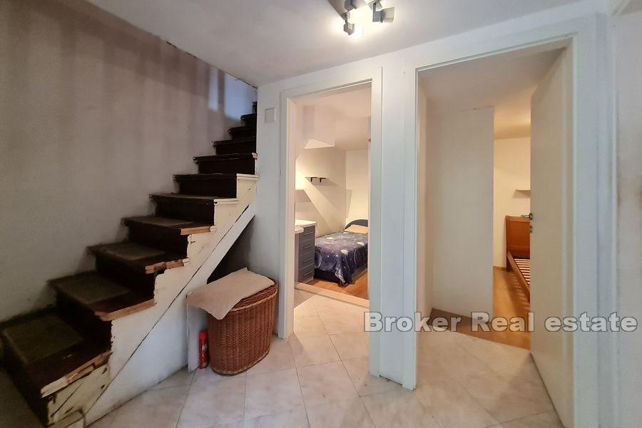 Split, Center - Duplex steinhus på rad