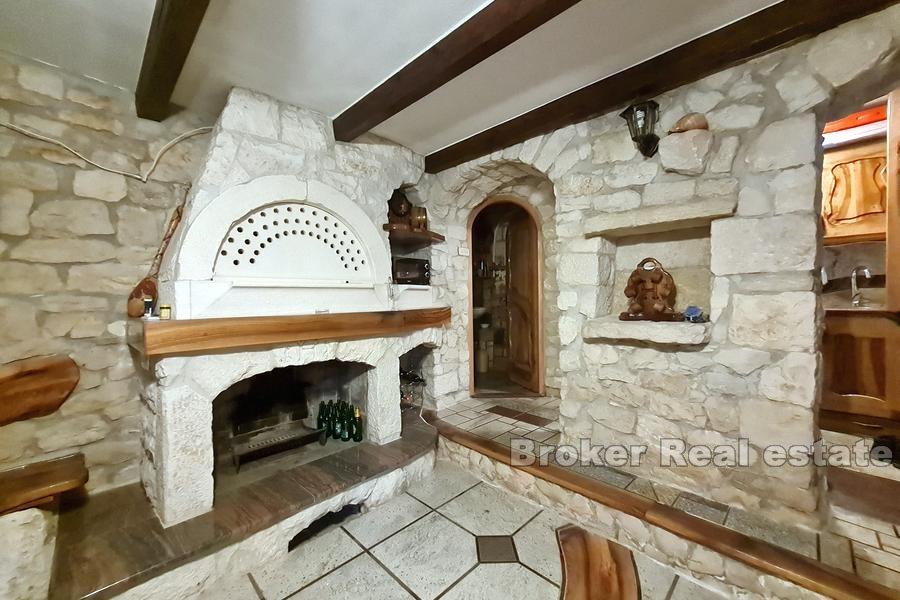 Island of Ciovo - Indigenous Dalmatian house with sea view