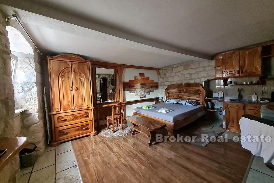 Island of Ciovo - Indigenous Dalmatian house with sea view
