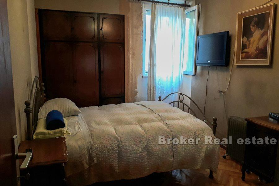 Split, Trstenik, comfortable four bedroom apartment