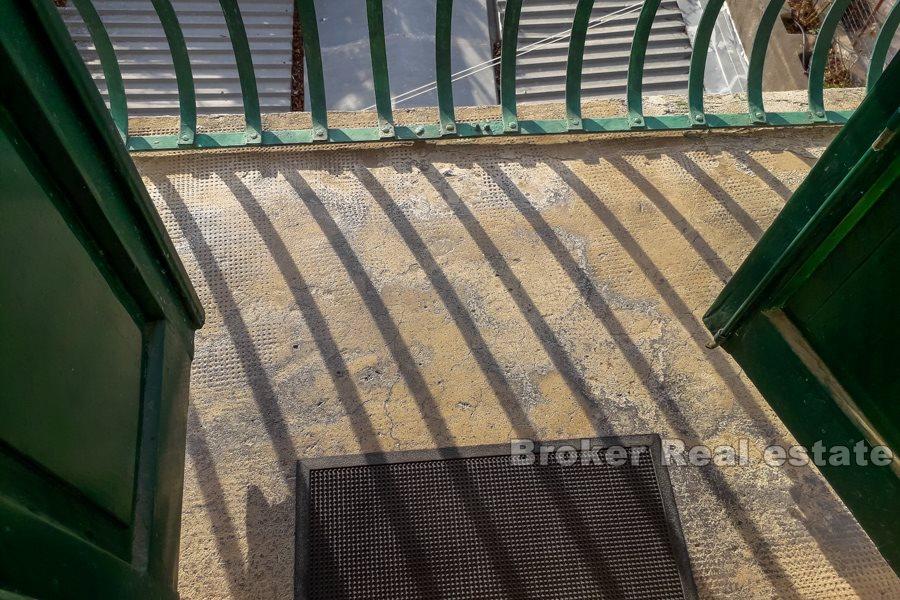 Split, Centrum, byt se třemi ložnicemi a terasou