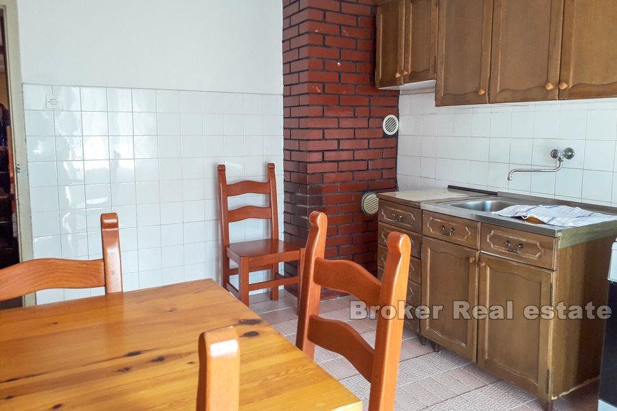 Split, Visoka, appartement de trois chambres avec terrasse