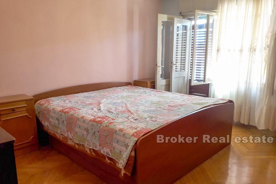 Split, Visoka, appartement de trois chambres avec terrasse