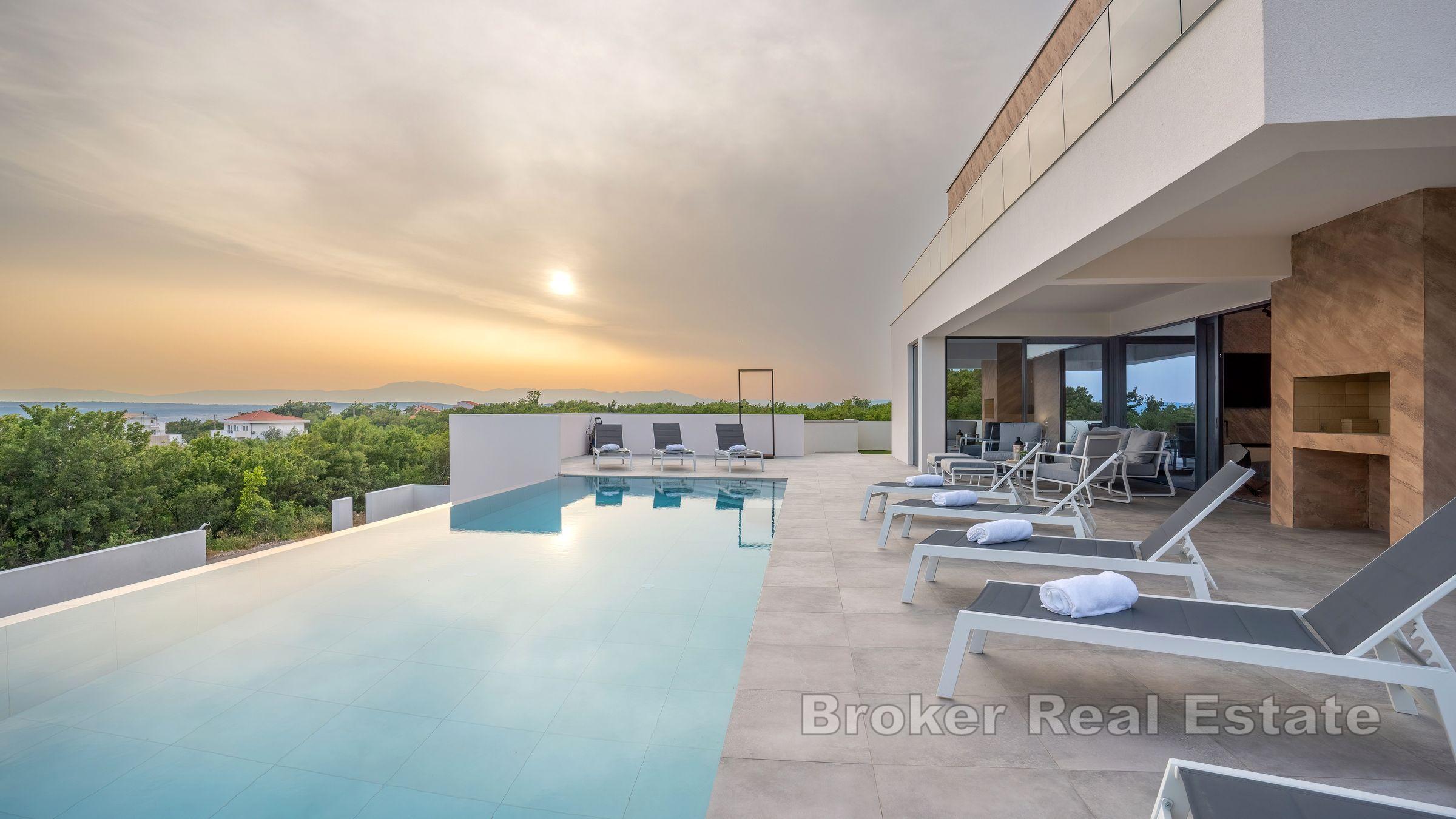 Villa con vista mare aperta