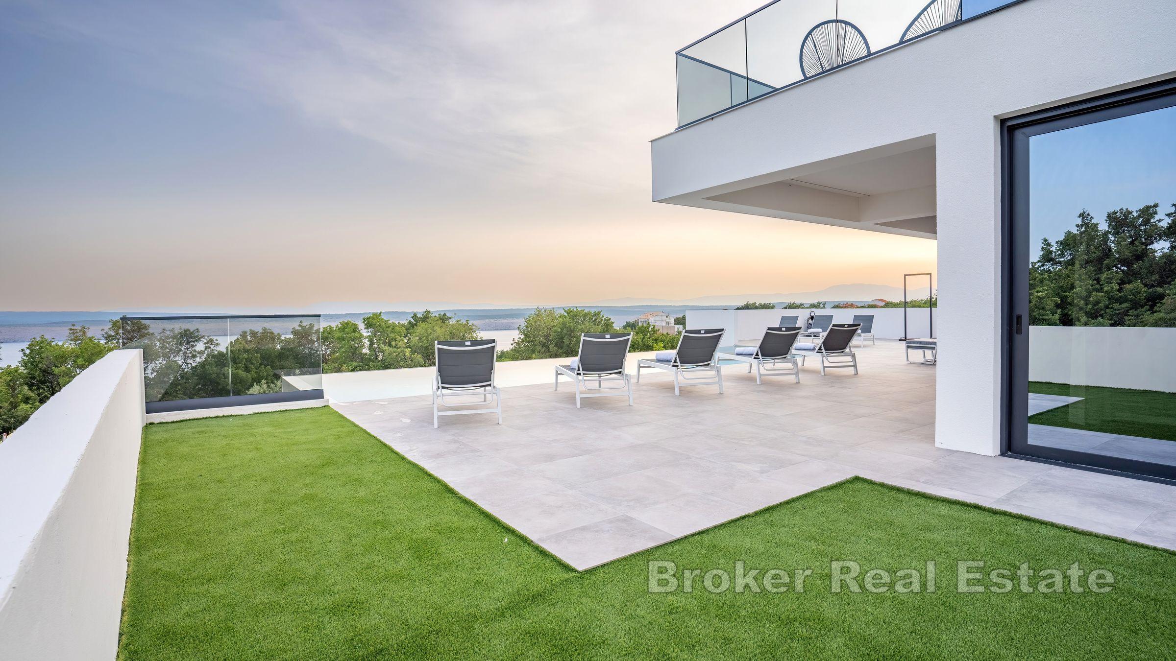 Villa con vista mare aperta