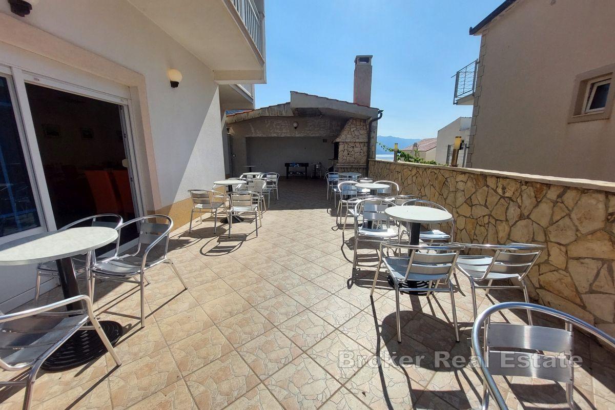 Hotel s otevřeným výhledem na moře