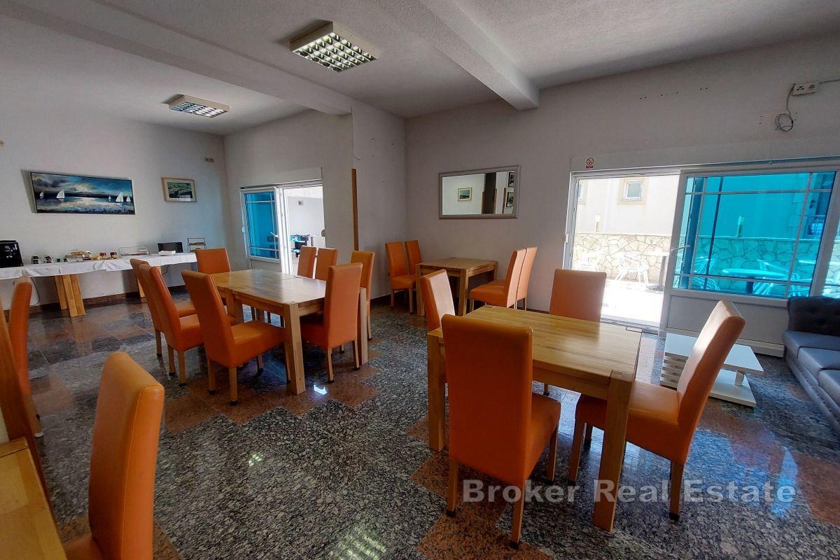 Hotel s otevřeným výhledem na moře