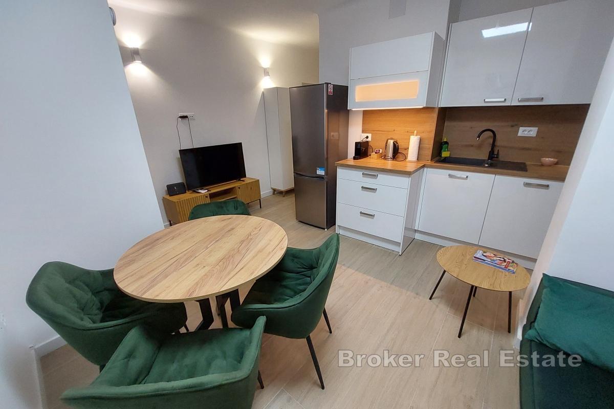 Appartement moderne de deux chambres dans un emplacement attrayant