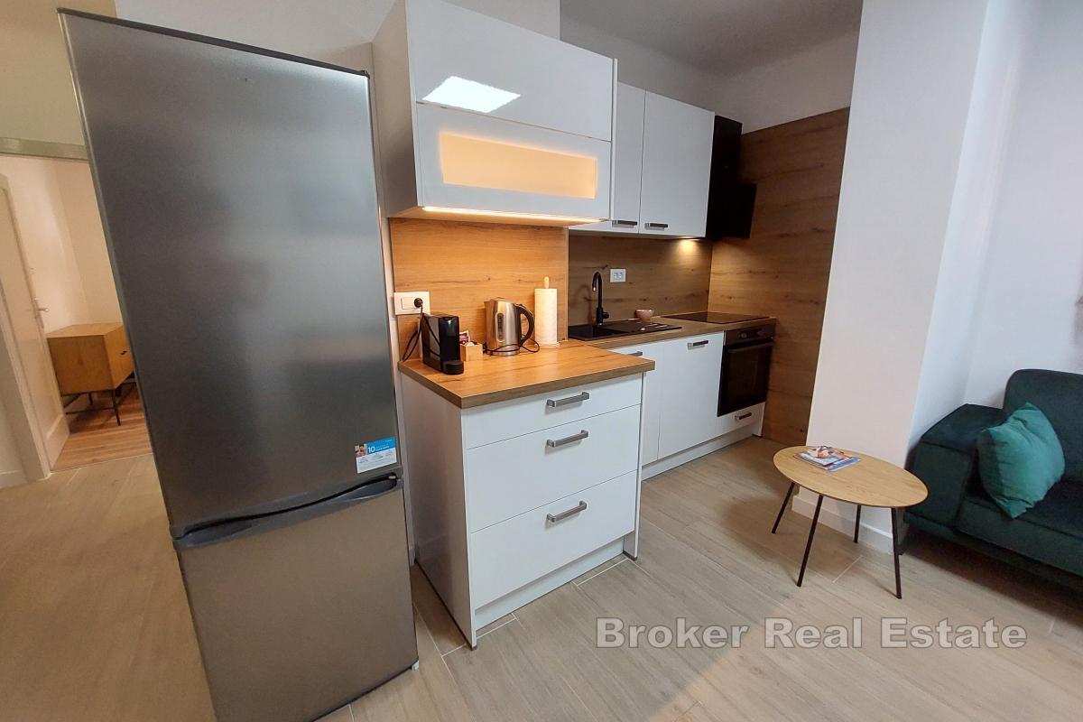 Appartement moderne de deux chambres dans un emplacement attrayant