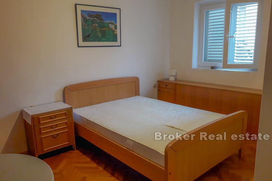 Split, Visoka, confortevole appartamento di 2 camere da letto con terrazza