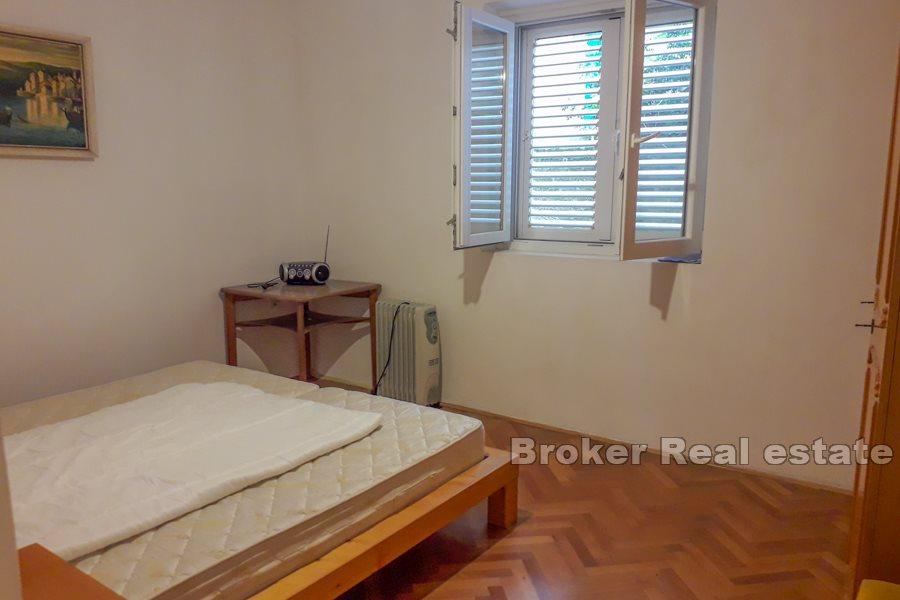 Split, Visoka, confortevole appartamento di 2 camere da letto con terrazza