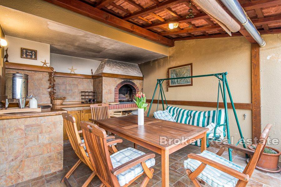 Split, Mertojak, penthouse avec terrasse et vue mer