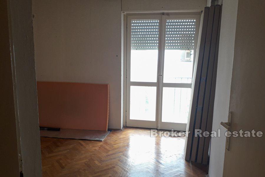 Split, Spinut, comfortable four bedrooms apartment