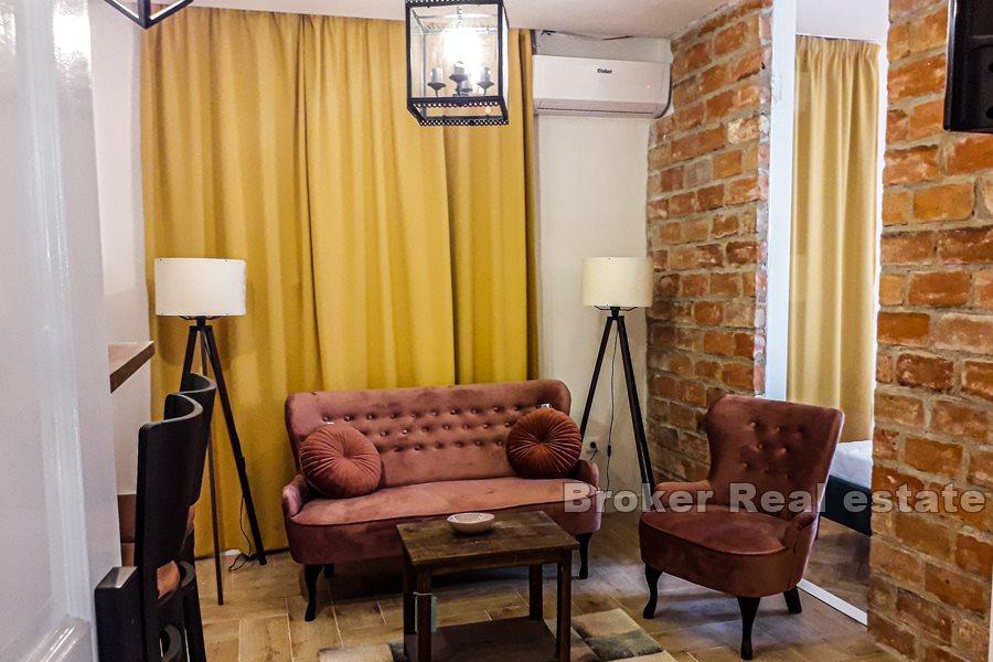 Split, Marjan, neu renovierte Wohnung mit zwei Schlafzimmern