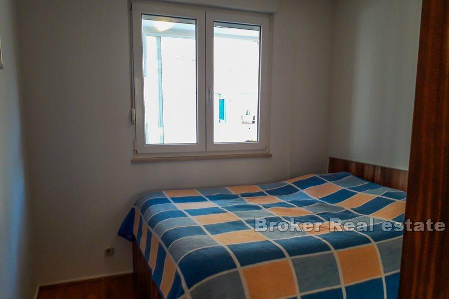 Split, Sucidar - Appartamento con due camere da letto completamente ristrutturato