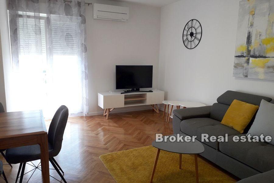 Split, Gripe - Newly renovated apartment with sea view