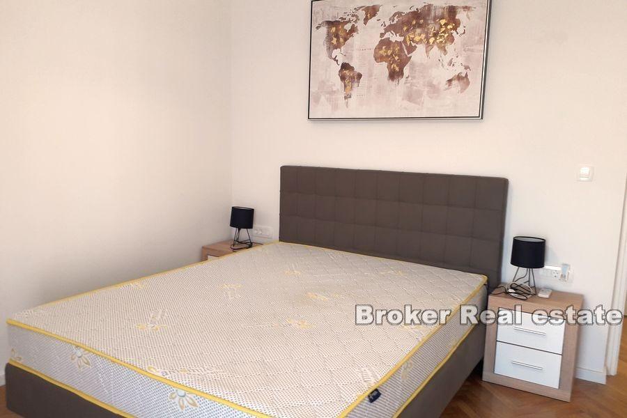 Split, Gripe - Newly renovated apartment with sea view