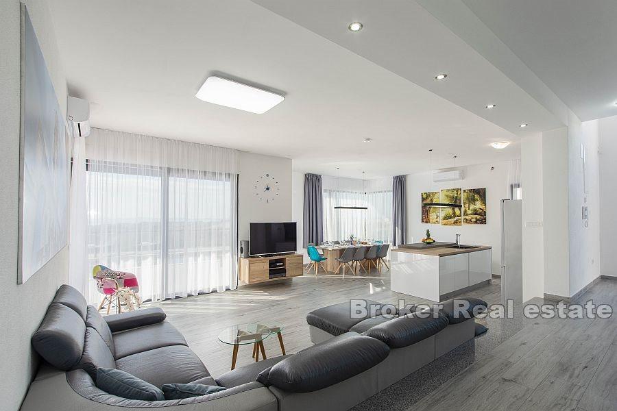 W pobliżu Splitu - Luksusowa willa z widokiem na morze