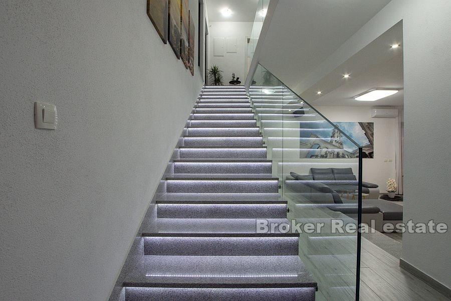 W pobliżu Splitu - Luksusowa willa z widokiem na morze